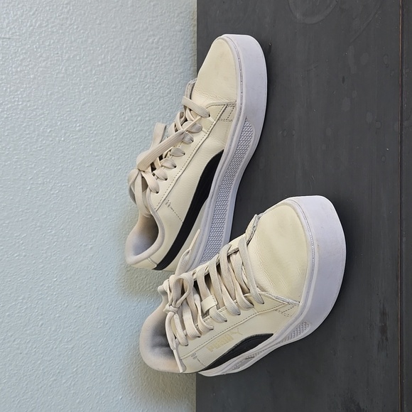 Women's Puma Smash Platform v3 Sneakers Size 8 - Picture 1 of 7
